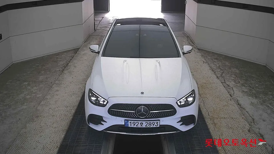 2022 Mercedes-Benz E-Class, VIN W1KZF8GB9NB048108