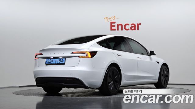 2024 Tesla Model 3, VIN LRW3E7FS7RC128048