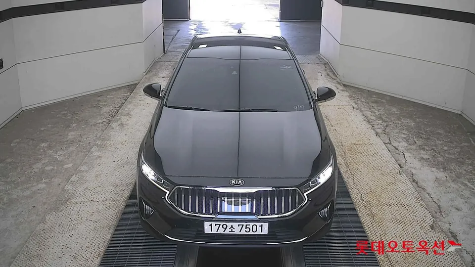 2020 Kia K7, VIN KNALC41BBLA214610