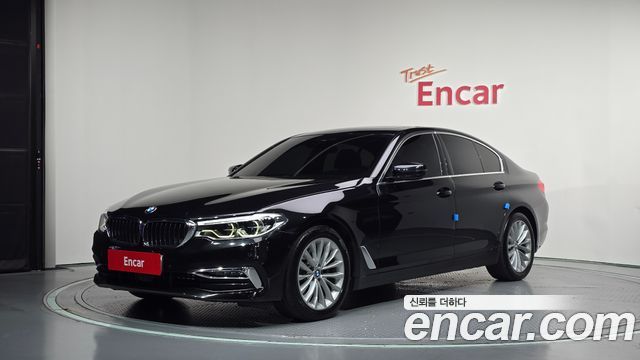 2020 BMW 5-Series, VIN WBAJF3105LCD38743