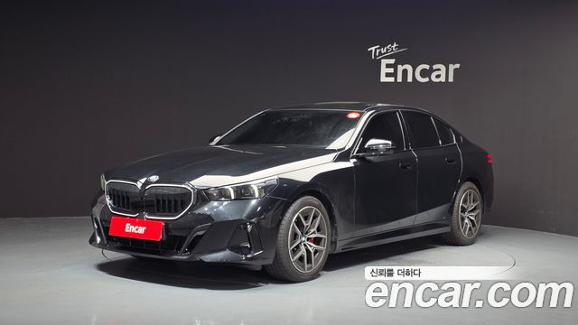 2026 BMW 5-Series, VIN WBA21FJ01TCW10576