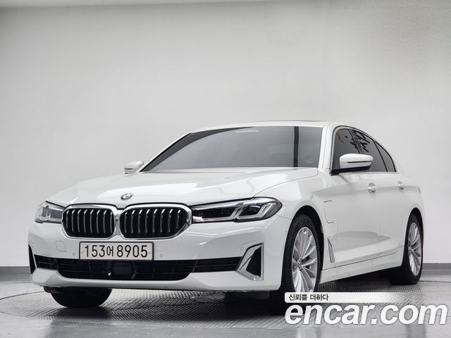 2021 BMW 5-Series, VIN WBA51AG06MCF17208