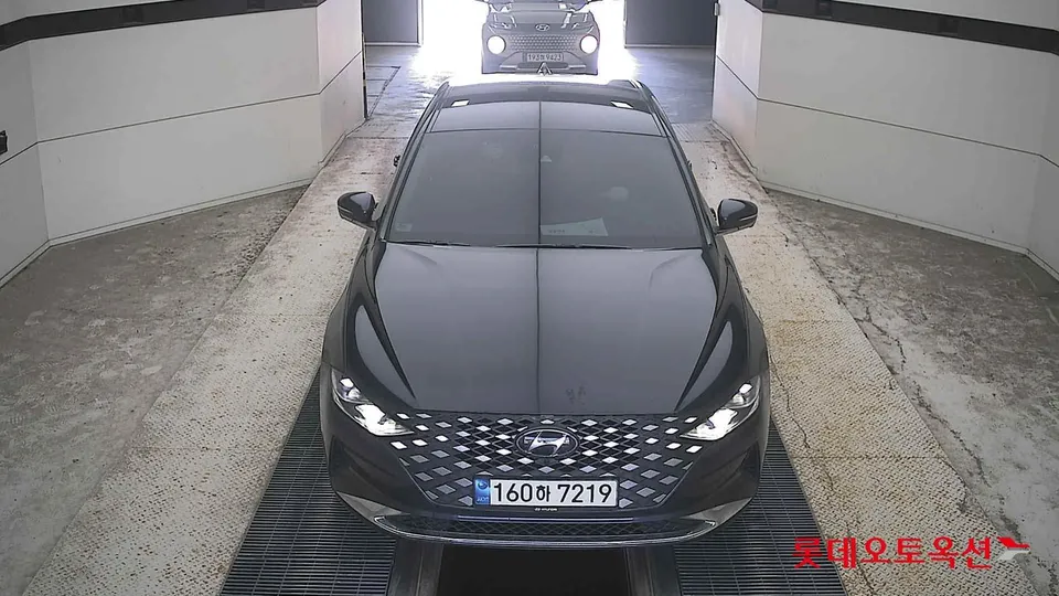 2022 Hyundai Grandeur, VIN KMHF641NBNA464128