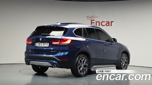 2021 BMW X1, VIN WBA31AD09M3M65601