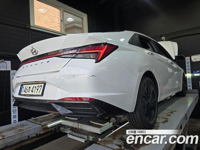 2021 Hyundai Avante, VIN KMHLR41EEMU085210