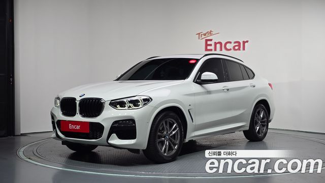 2021 BMW X4, VIN WBAVJ9109M9D90653
