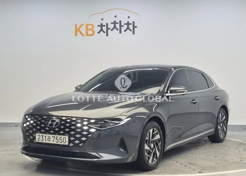 2020 Hyundai Grandeur, VIN KMHF1413BLA083347