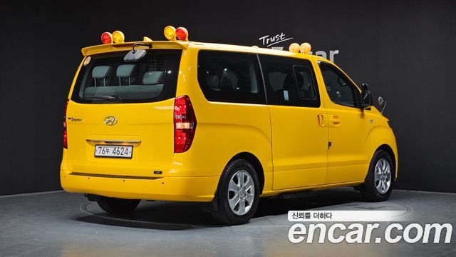 2021 Hyundai Starex, VIN KMJWA37TBMU189163