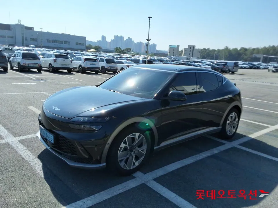 2022 Genesis GV60, VIN KMTKB81AFNU001815