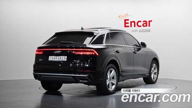 2020 Audi Q8, VIN WAUZZZF13LD019511