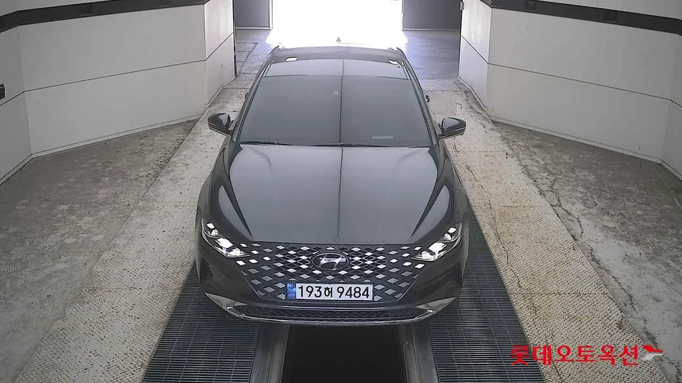 2023 Hyundai Grandeur, VIN KMHF241DBPA519256