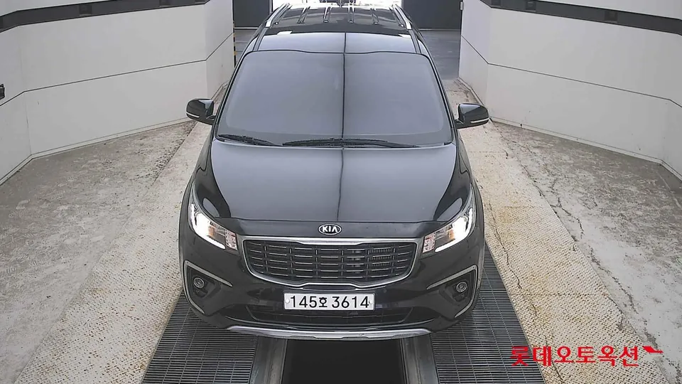 2020 Kia Carnival, VIN KNAMC81ABLS646346