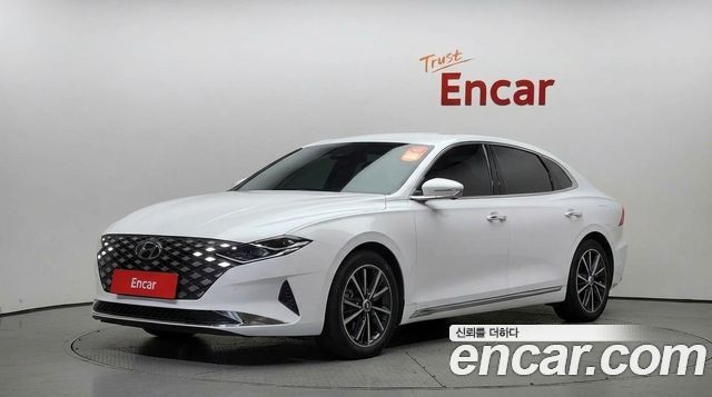 2022 Hyundai Grandeur, VIN KMHF141DBNA467105