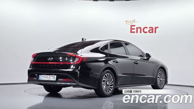 2022 Hyundai Sonata, VIN KMHL241JBNA052331