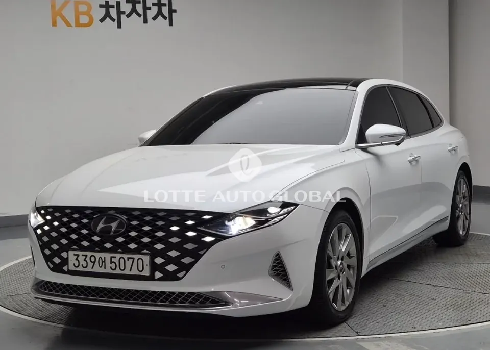 2022 Hyundai Grandeur, VIN KMHF3413BNA131056