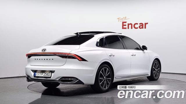 2020 Hyundai Grandeur, VIN KMHF241DBLA396459