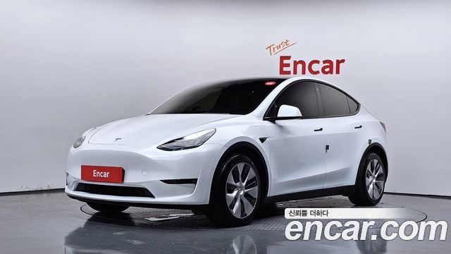 2021 Tesla Model Y, VIN 5YJYGDEE4MF169102