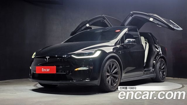 2025 Tesla Model X, VIN 7SAXCBE54SF462574