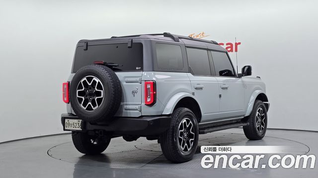2023 Ford Bronco, VIN 1FMEE5DP1PLB48660
