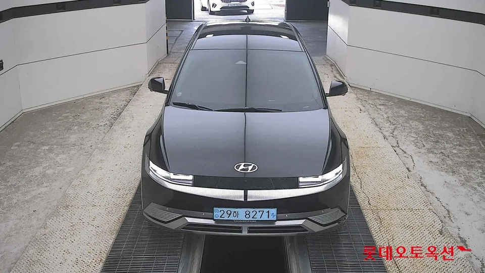 2022 Hyundai Ioniq 5, VIN KMHKR81CPNU048660