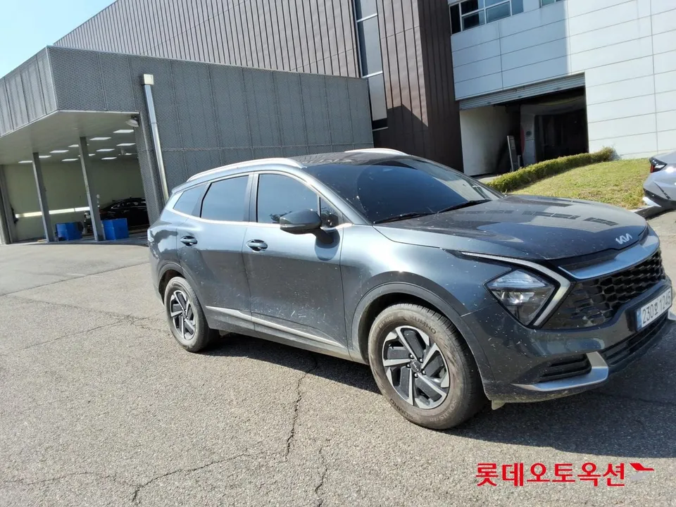 2024 Kia Sportage, VIN KNAPV81GBRK198882