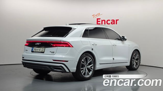 2021 Audi Q8, VIN WAUZZZF12MD001728