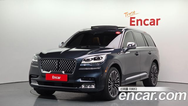 2022 Lincoln Aviator, VIN 5LM5J9XC5NGL10627