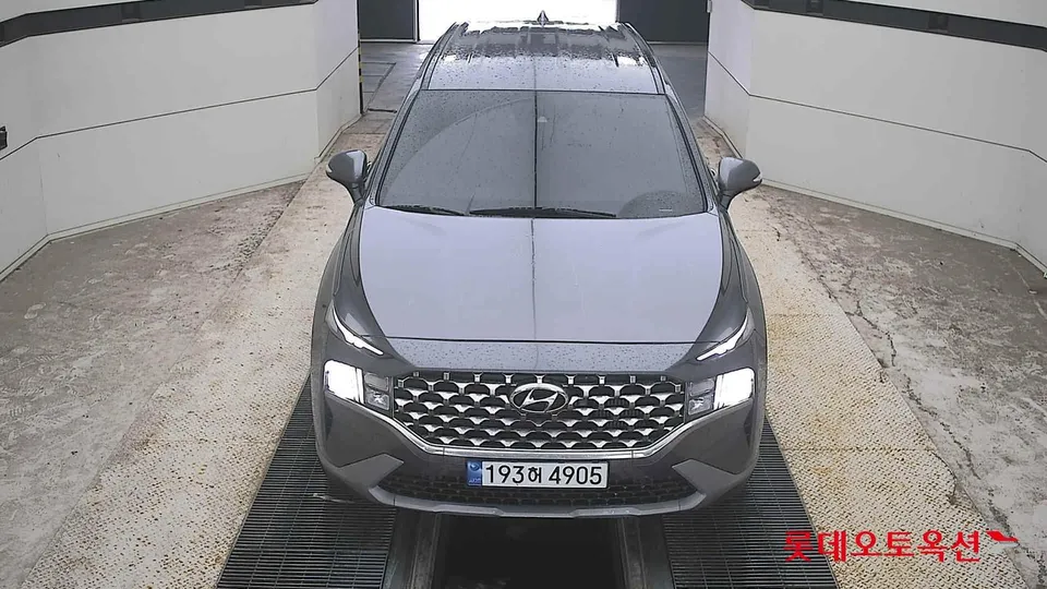 2022 Hyundai Santa Fe, VIN KMHS281HGNU439552