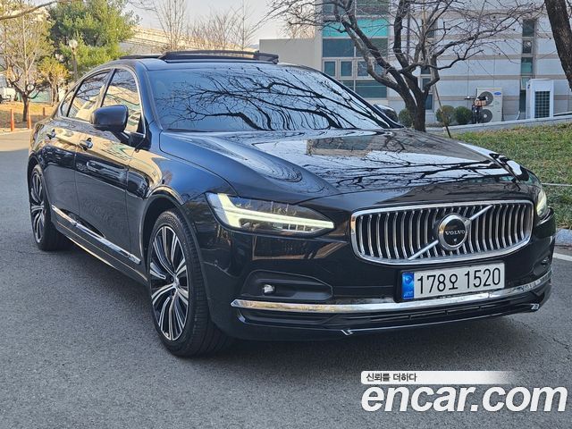 2022 Volvo S90, VIN LVYPTL12DNP266057