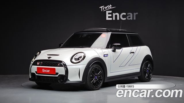 2024 Mini Cooper, VIN WMW61DH02R2V58482