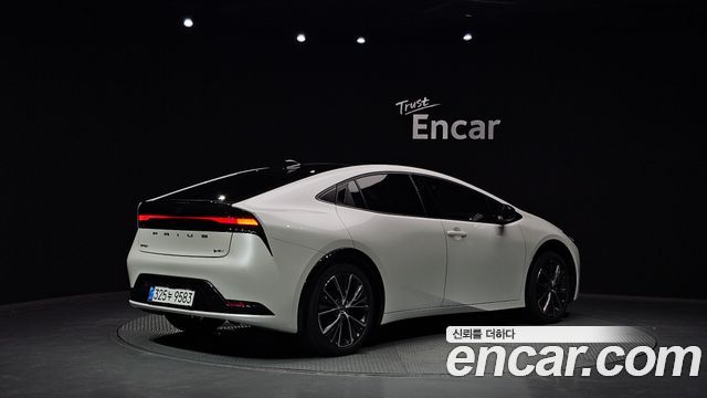 2026 Toyota Prius, VIN JTDADBBU5T3035205