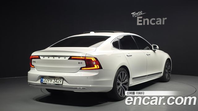 2021 Volvo S90, VIN LVYPTL12DMP230521