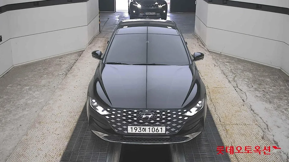 2022 Hyundai Grandeur, VIN KMHF241GBNA475408
