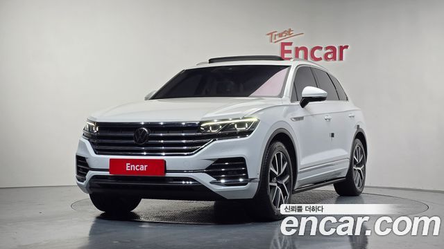 2023 Volkswagen Touareg, VIN WVGZZZCR7PD016058