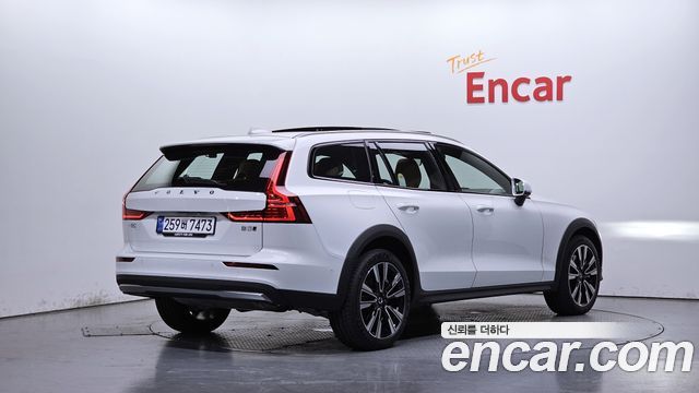 2026 Volvo V60, VIN YV1ZZL124T2171254