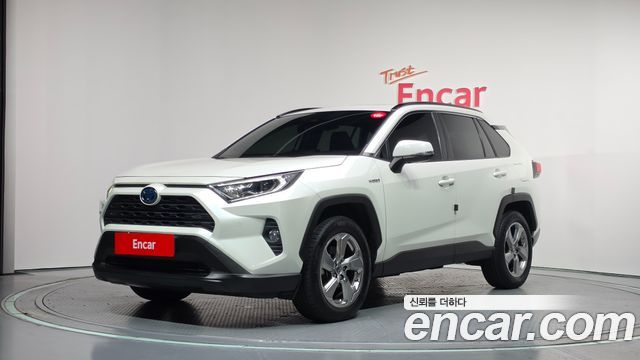 2021 Toyota RAV4, VIN JTMW2RFV3MD099617
