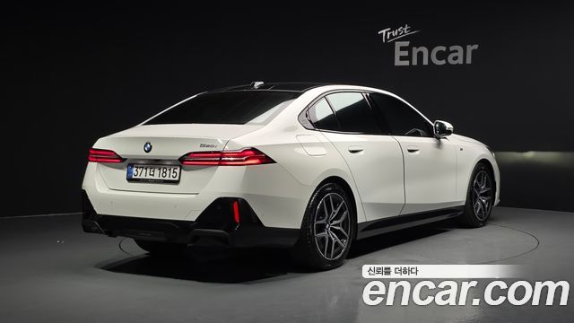 2025 BMW 5-Series, VIN WBA21FJ08SCV68129
