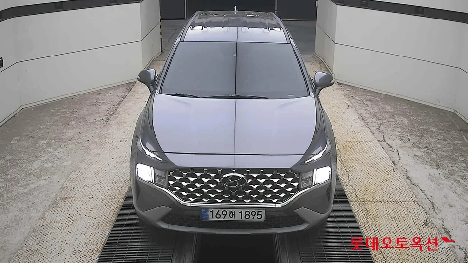 2022 Hyundai Santa Fe, VIN KMHS281HHNU425186