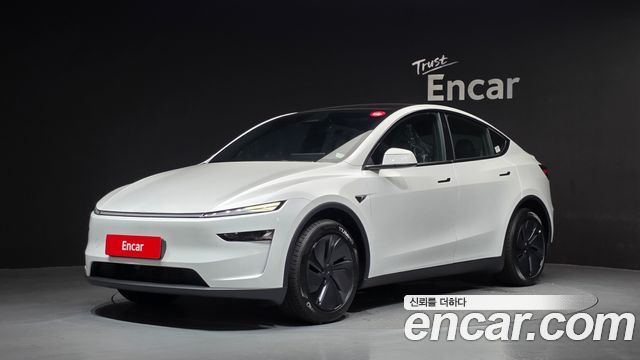 2026 Tesla Model Y, VIN LRWYGCEKXTC821343