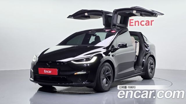 2026 Tesla Model X, VIN 7SAXCDE5XTF490201