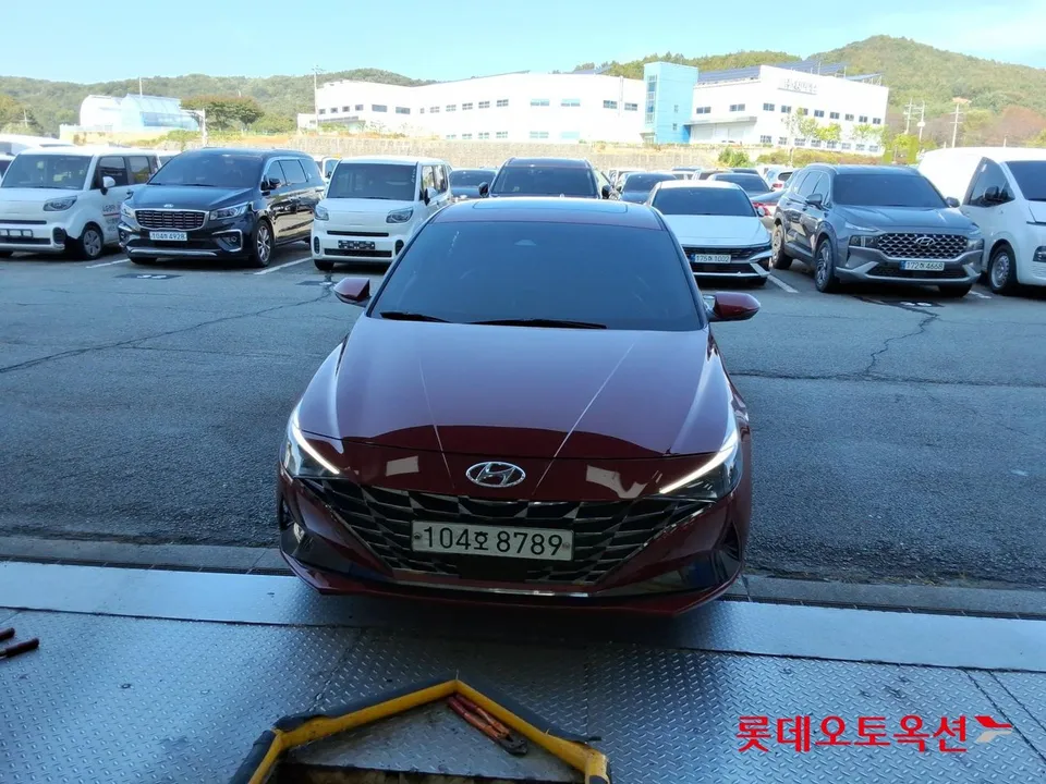 2021 Hyundai Avante, VIN KMHLM41EEMU053602