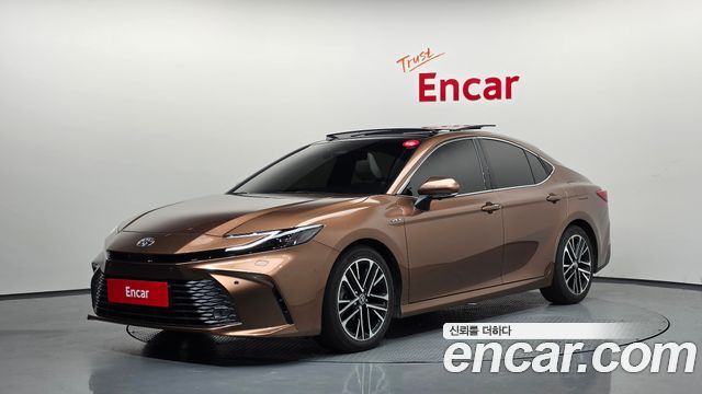 2025 Toyota Camry, VIN JTNAGACK1S3032715
