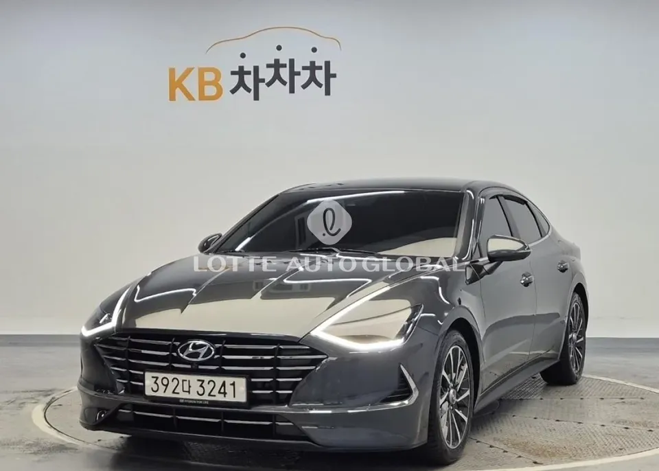 2020 Hyundai Sonata, VIN KMHL241EBLA037742