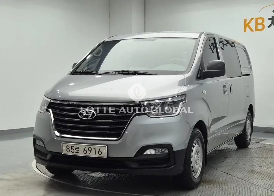 2021 Hyundai Starex, VIN KMFWBX7KBMU170544