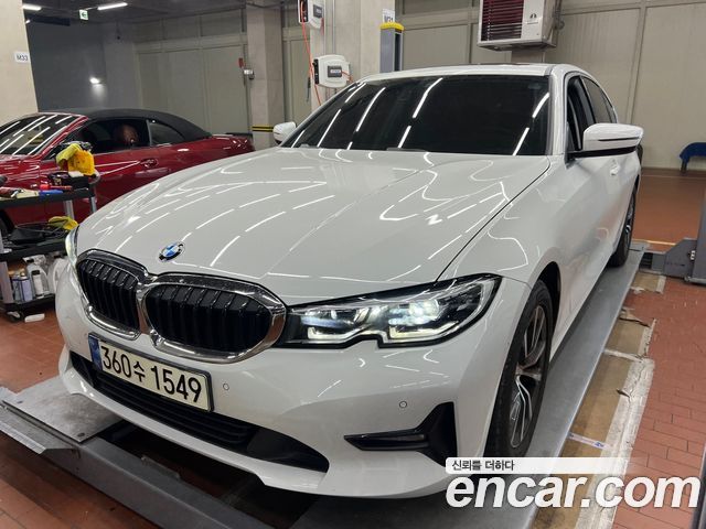 2022 BMW 3-Series, VIN WBA5X5107NFM03438