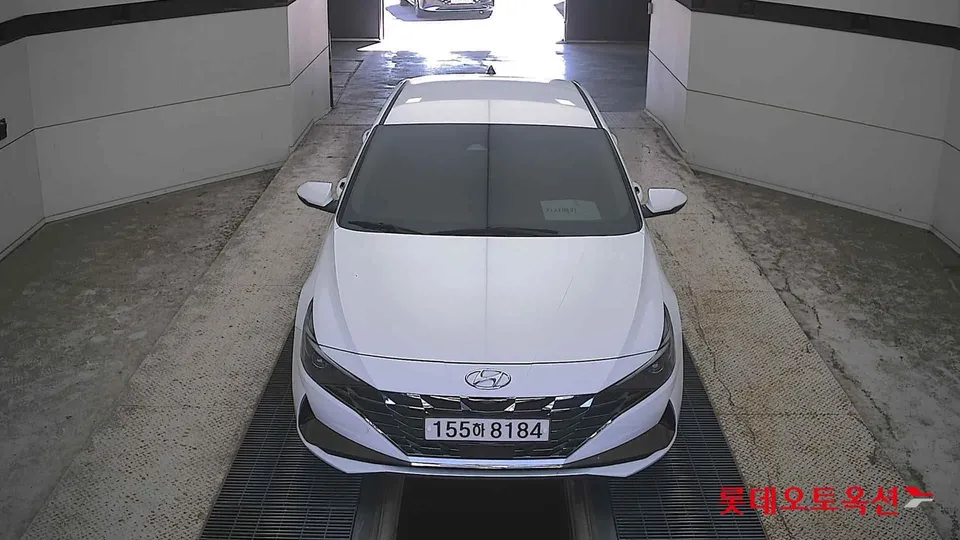 2021 Hyundai Avante, VIN KMHLM41EEMU248189