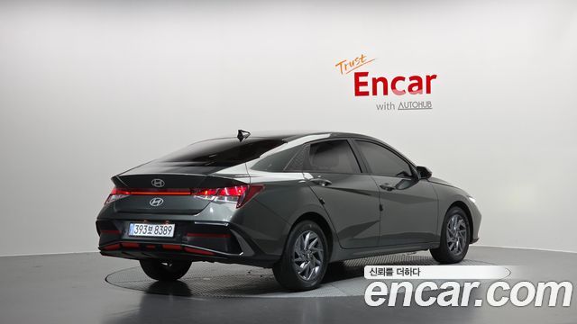 2025 Hyundai Avante, VIN KMHLN41EESU018931