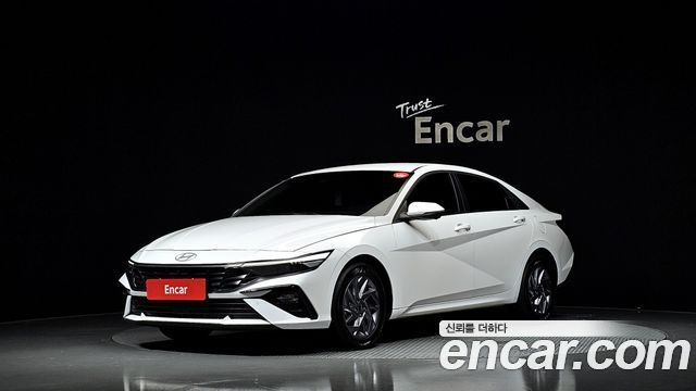 2025 Hyundai Avante, VIN KMHLN41EESU981392
