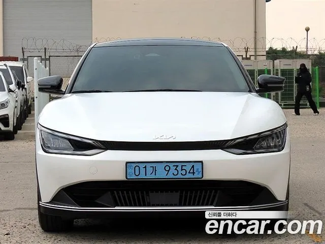 2022 Kia EV6, VIN KNAC281AFNA060665