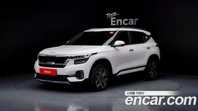 2022 Kia Seltos, VIN KNAET812GNK279333